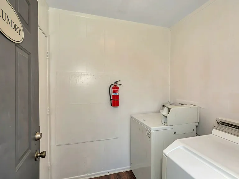 Trinity Pines Apartments — Photo 13