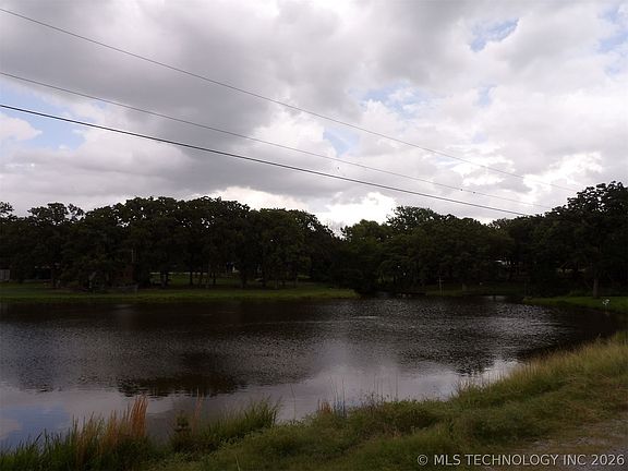 5th image of 1720 Wildwood