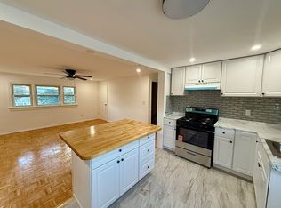 78 Audrey Ave FLOOR 2, Plainview, NY 11803
