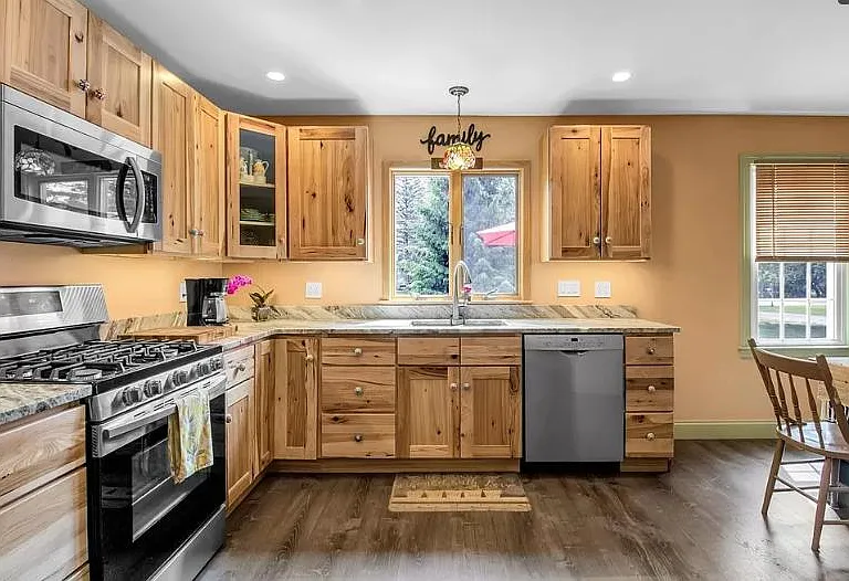 4440 Harris Hill Rd — Photo 4