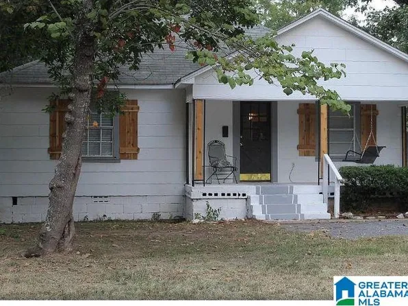 706 W Hickory St, Sylacauga, AL 35150