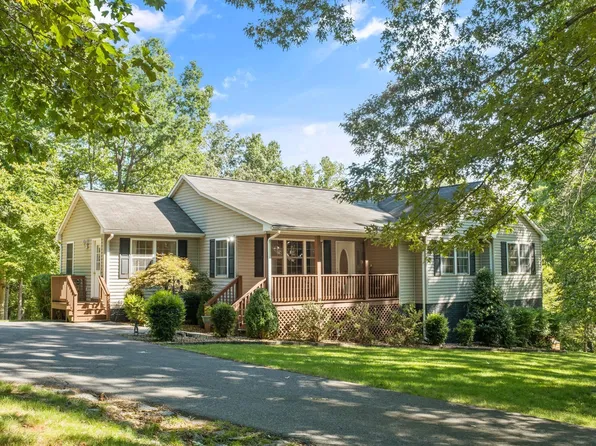 507 Truslows Ln, Nellysford, VA 22958