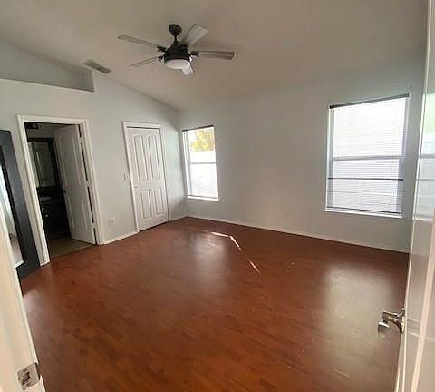 3rd image of 1316 Carey Glen Cir