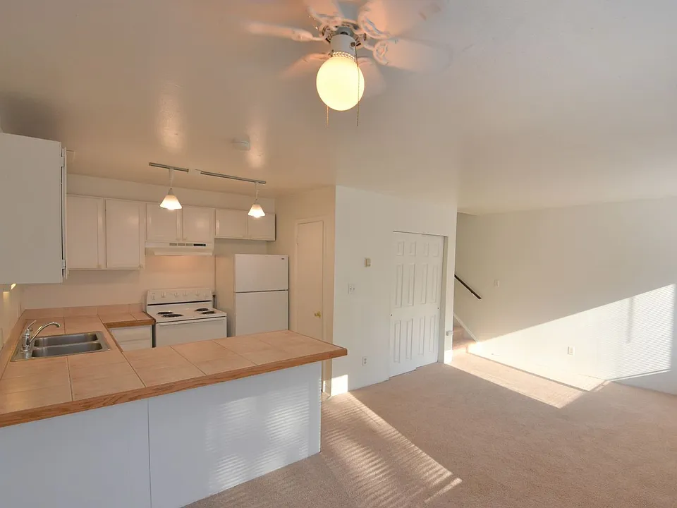 2030 Spruce St.
