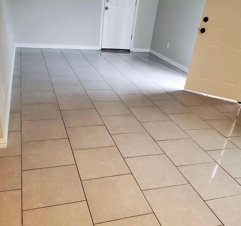 1st image of 11109 Joaquin Dr #2