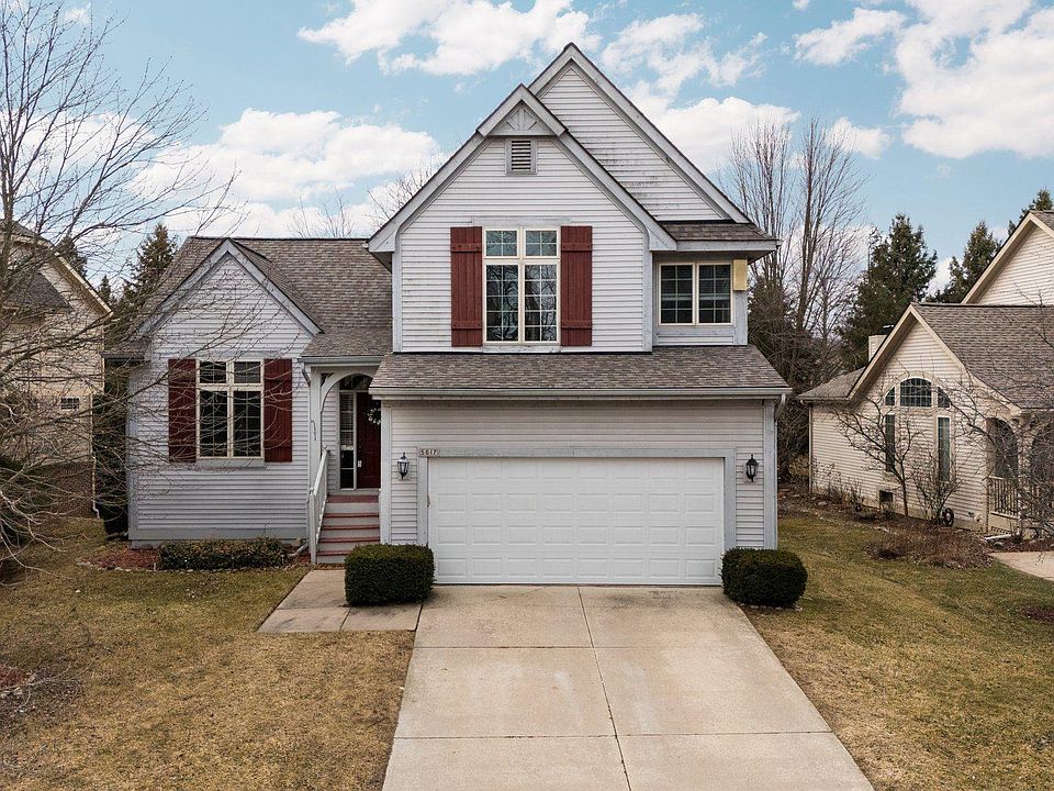 1st image of 5617 Versailles Ave