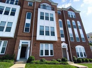 42677 Wardlaw Ter, Ashburn, VA 20147