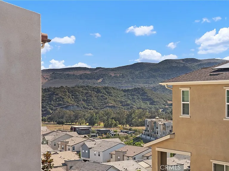 291 Heartland Way — Photo 33