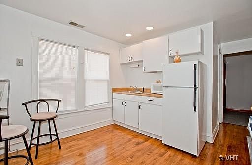 4th image of 7914 N Babb Ave