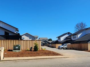 162 SE Uglow St APT 3, Dallas, OR 97338