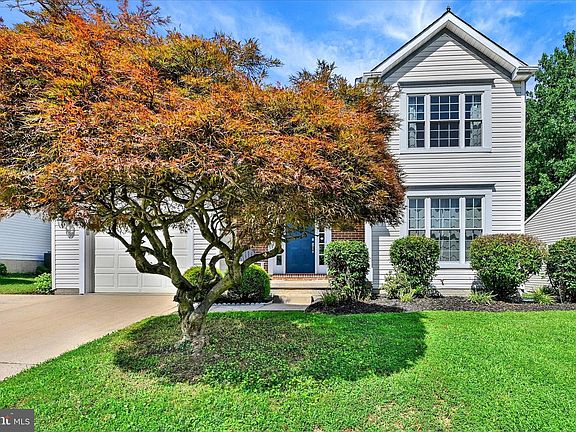2nd image of 3317 Trellis Ln