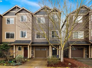 8576 SW Lizzie Ct, Portland, OR 97223