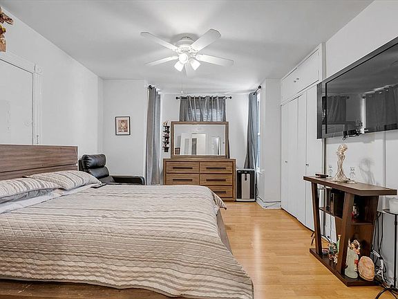 4th image of 8747 129th St