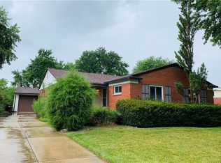 3521 Braddock St, Dayton, OH 45420