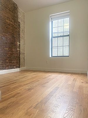 3rd image of 70 Herkimer St APT 1