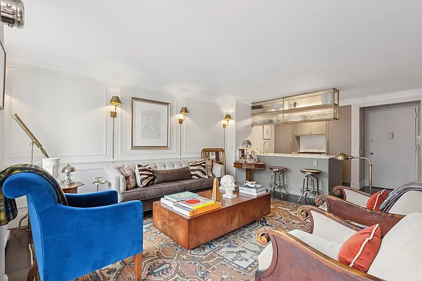 Rented by Compass | media 2