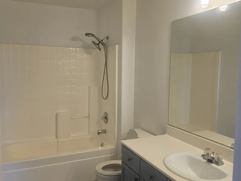 6807 Baby Jade Ct — Photo 17