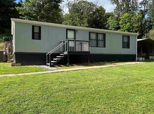 6357 Mayberry Rd, Singers Glen, VA 22850