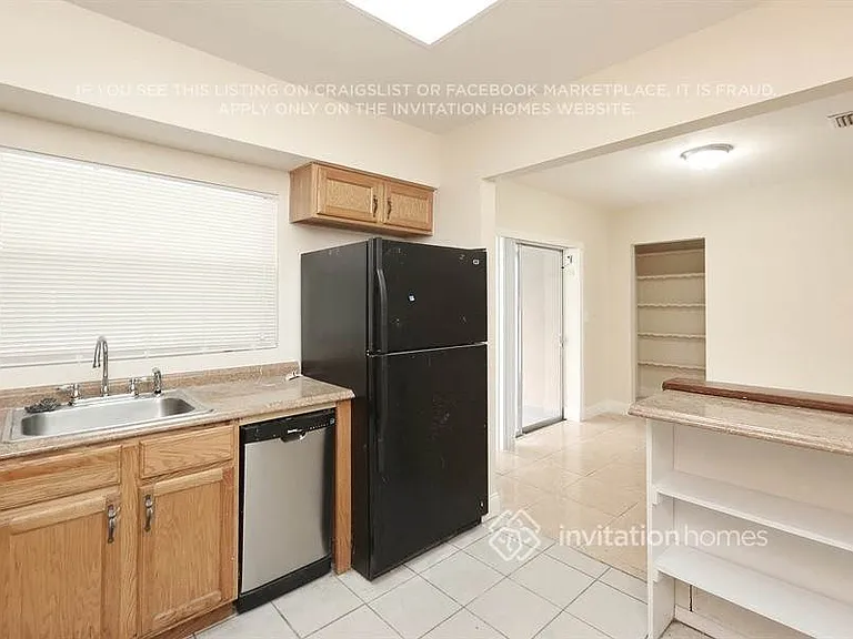 7828 Kismet St — Photo 13