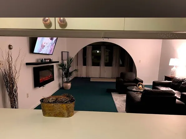 139 Foxfire Dr APT 305, Mount Pocono, PA 18344