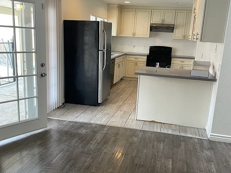 1823 Niblick Cir — Photo 23