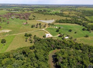 9335 NW 66th St, Silver Lake, KS 66539
