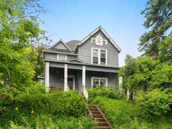 2101 E 1st St, Duluth, MN 55812