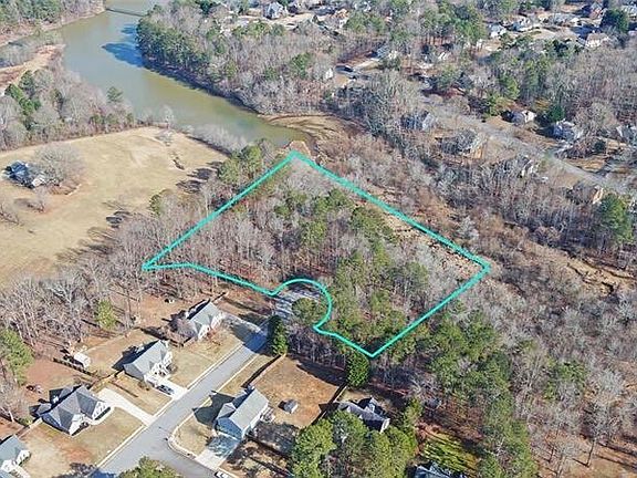 2nd image of 2540 Wyndham Park Dr