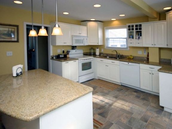 4th image of 45 E Riverglen Dr