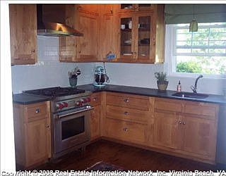 3rd image of 5101 Studeley Ave