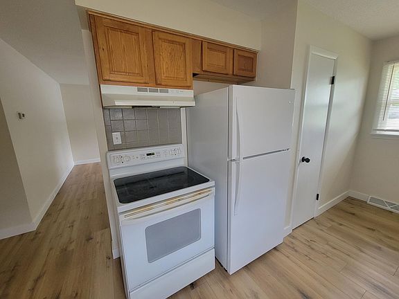 5th image of 6006 N Kent Dr #A