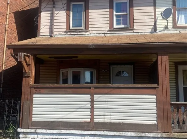 702 Grant Ave, Duquesne, PA 15110