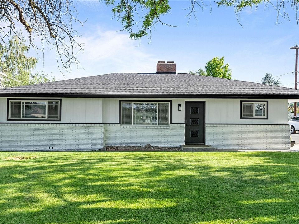 1st image of 30 Sherry Ave