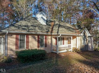 1402 Windy Hill Ct SE, Conyers, GA