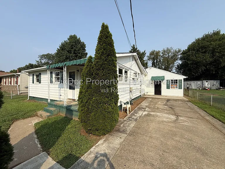 209 Hamilton St #A — Photo 2