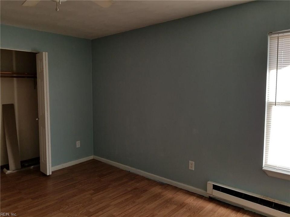 2nd image of 9663 Rallston St APT D