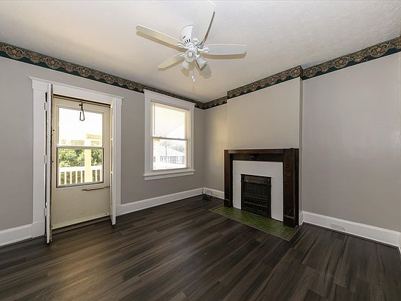 3rd image of 4230 Tower Ave Unit 2