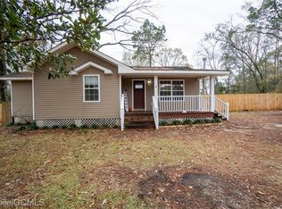 10885 Fairview St, Wilmer, AL 36587