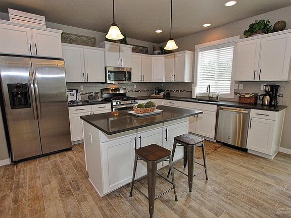 2nd image of 60909 SE Sweet Pea Dr #45