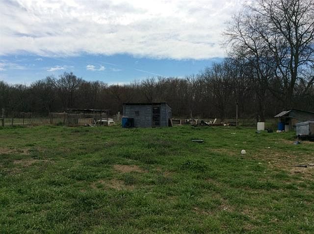 1st image of 250 S Fm 271