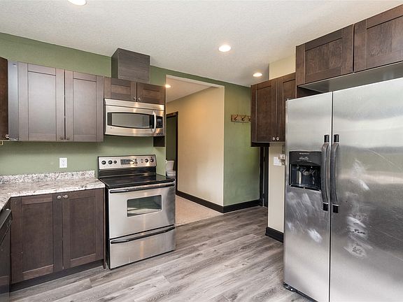 5th image of 1403 1st Ave W