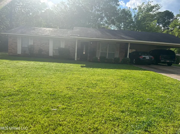 5785 E Sedgwick Ct, Jackson, MS 39211