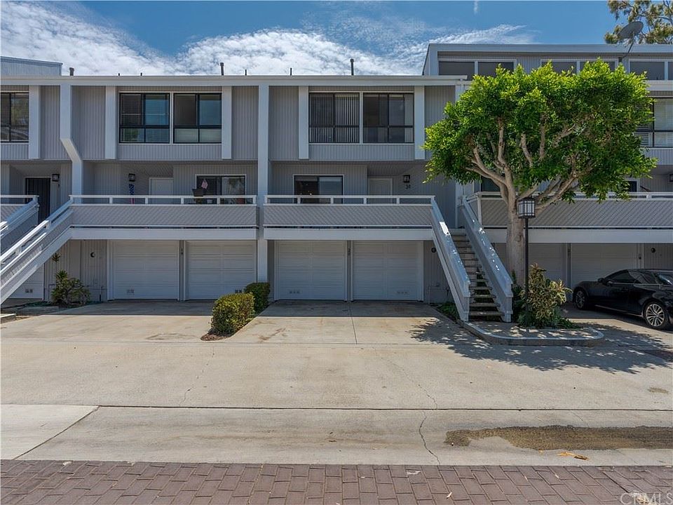 1st image of 20 Barlovento Ct