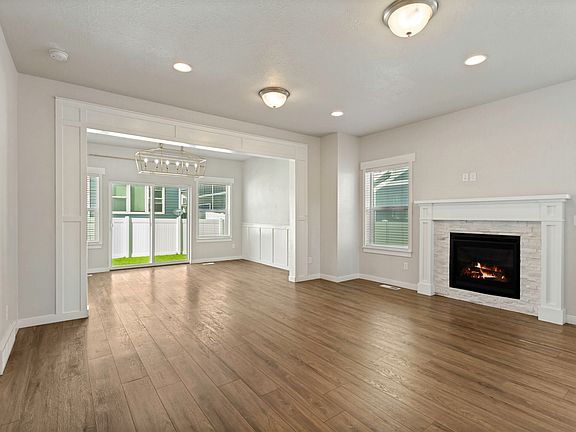 5th image of 4367 E Golden Oak Ln