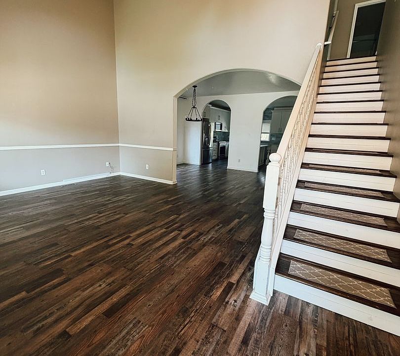 1st image of 5207 Villa Dr
