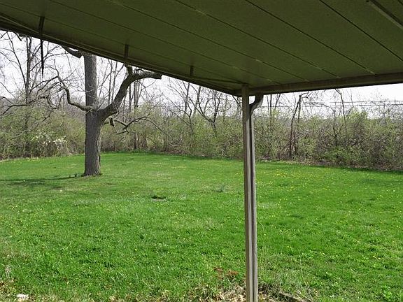 5th image of 6074 Shady Oak St