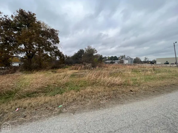 1 Front St, Greenway, AR 72430