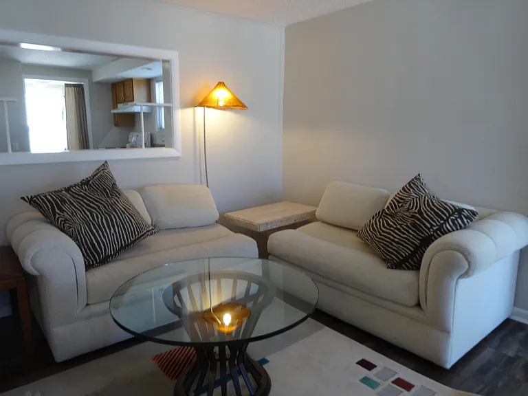 28 Merritt Ave #2 — Photo 2
