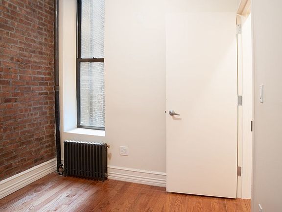 4th image of 14 W 103rd St #55A