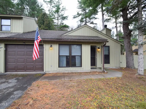 34 Margaret Drive, Queensbury, NY 12804